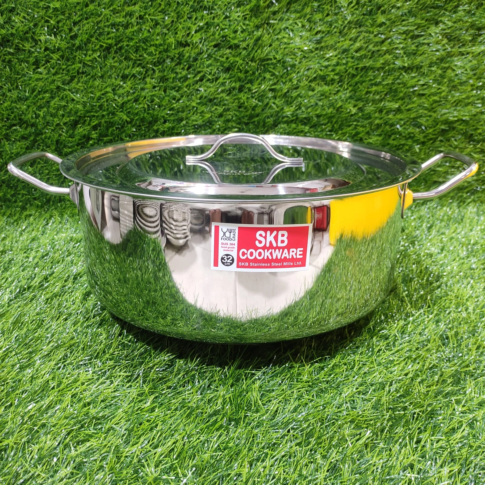 Stainless Steel Curry Sauce Pot With SS Lid & Handle - 32cm